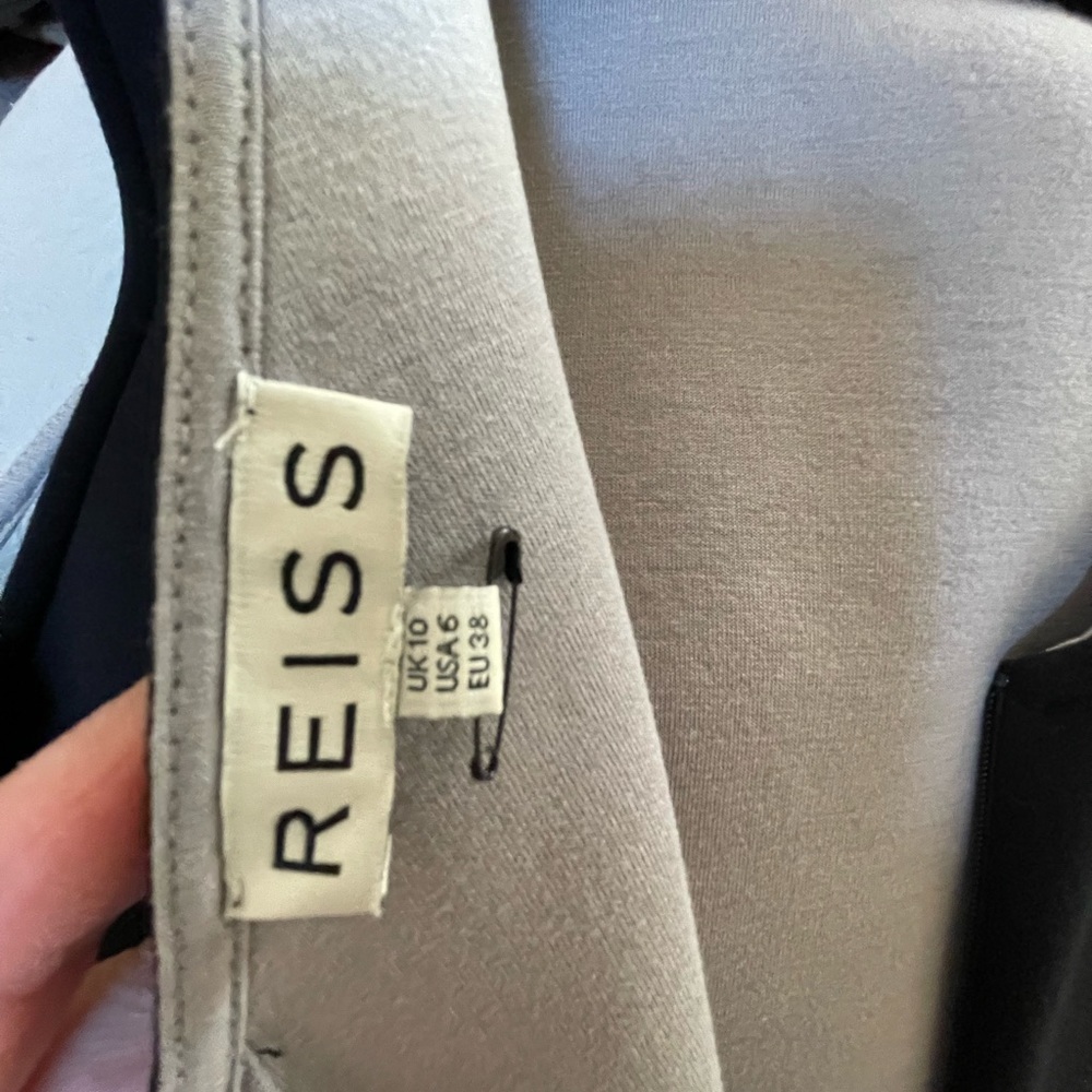 REISS scuba body on midi dress - Picture 4 of 4